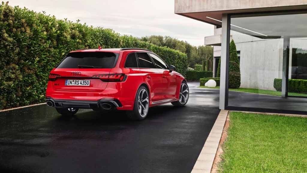Audi RS4 2020 muda visual e ganha cara de RS6 Audi-r37