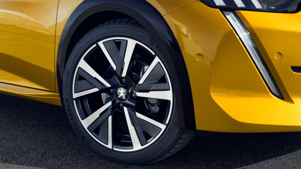 Novo Peugeot 208 roda na Argentina e chega ao Brasil em 2021 Peugeo31