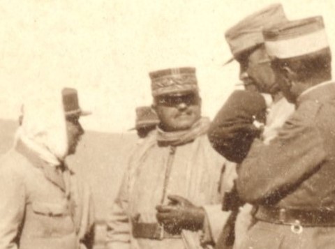 Général de division (ou plus) non identifié en 1922-1924 au Maroc 025-0110