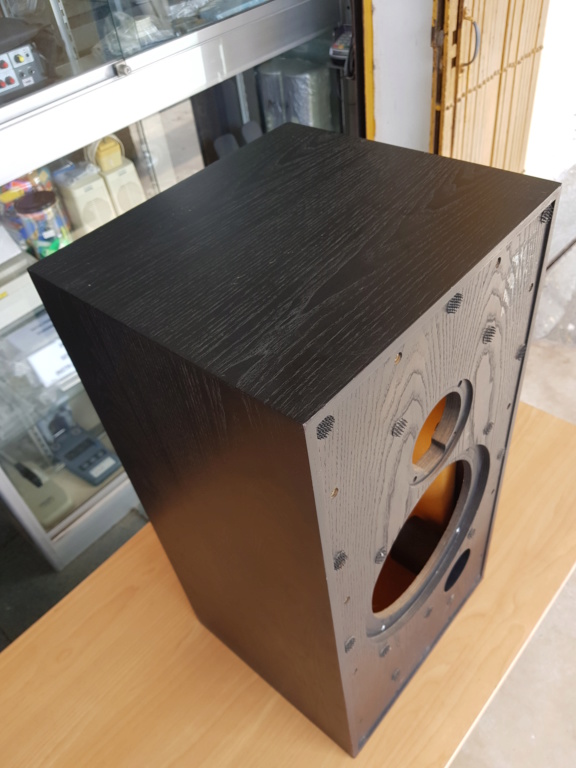 Harbeth HL5 speaker Box (sold) 20191205