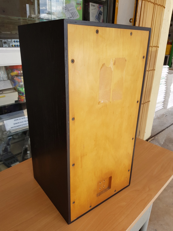 Harbeth HL5 speaker Box (sold) 20191207
