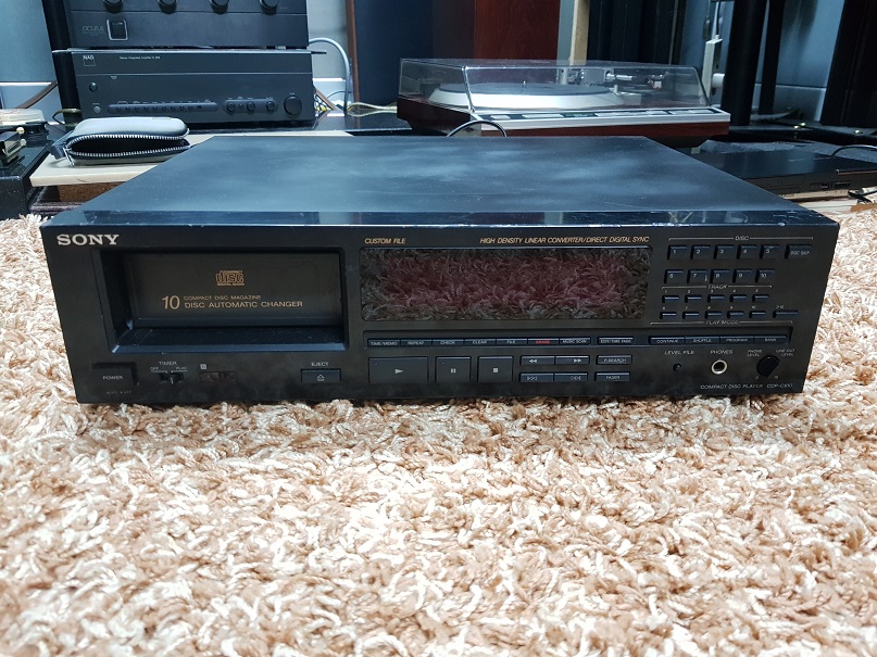 Sony CDP-C910 10-disc CD player changer (Used) 20220236