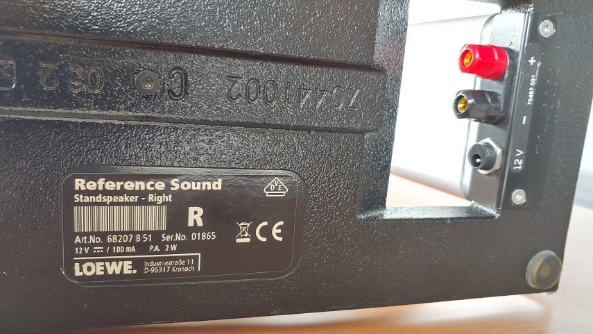 LOEWE Reference electrostatics Stand Speaker (Used) 20220632