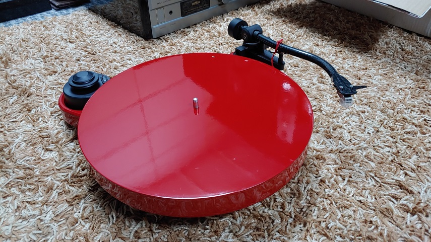 Pro-Ject RPM-1 Carbon Turntable (Used) 20230335