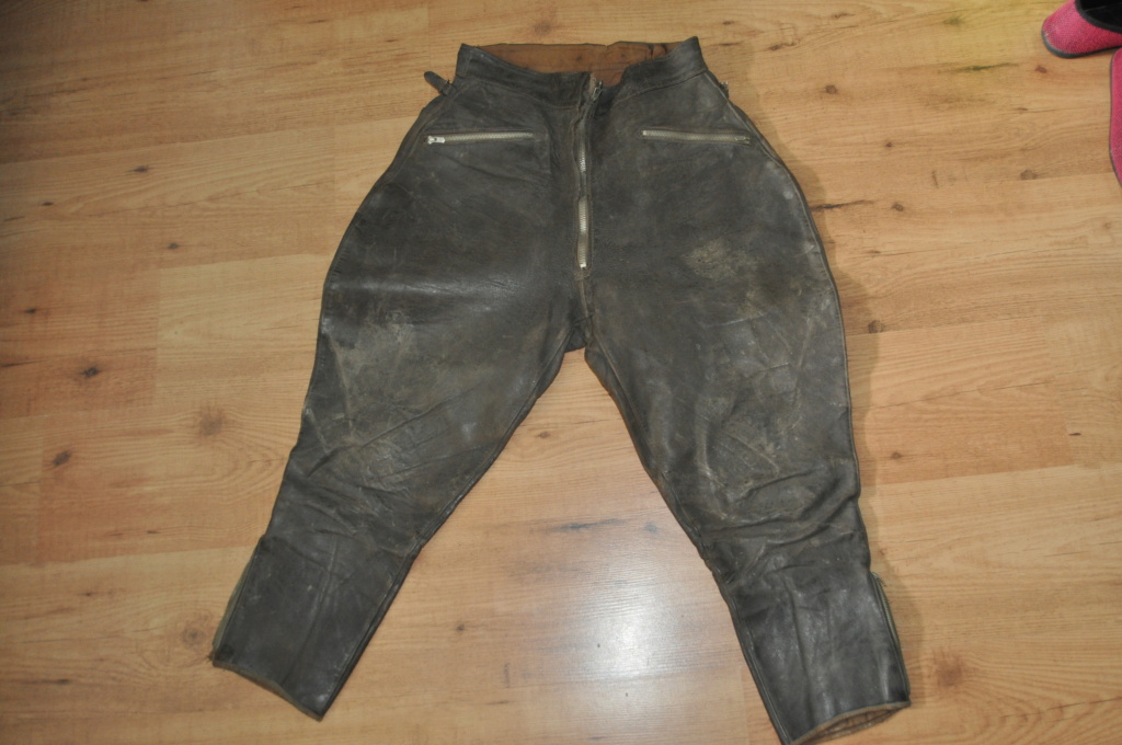 Pantalon/culotte en cuir Dsc_0105