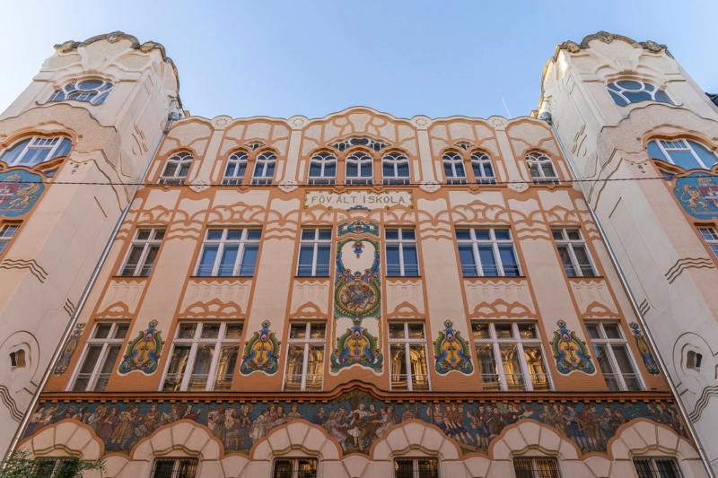 Фасады некоторых зданий Будапешта Photo254