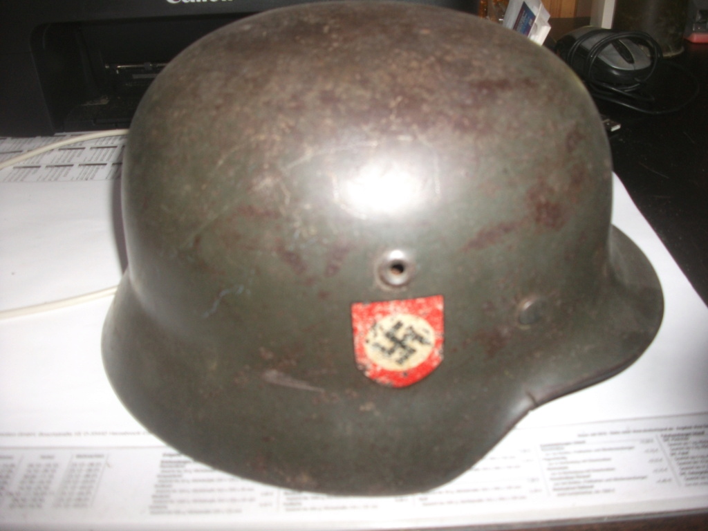 casques allemands casque U.S casque francais Dscf1847