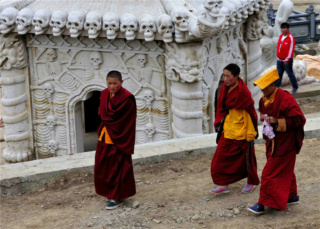  L'ancienne tradition tibétaine des funérailles célestes 87836b10