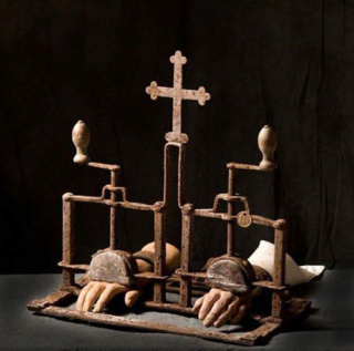 L'Inquisition espagnole : la vérité sur la légende noire Hand_c10