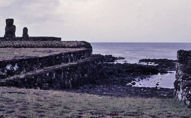  Rapa Nui : cultes, anthropophagie et liens culturels de l'île de Pâques Sa85_013