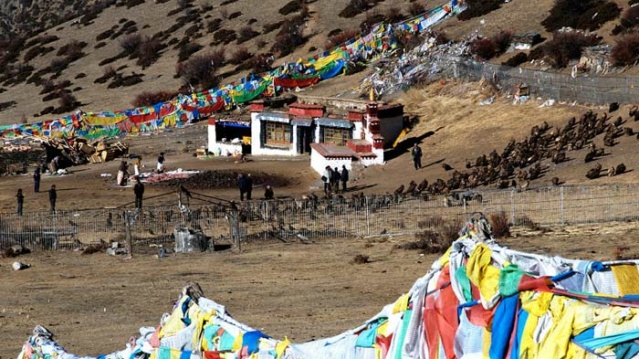  L'ancienne tradition tibétaine des funérailles célestes Sky-bu10