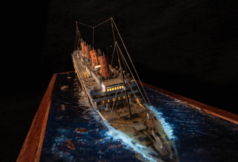 diorama Titanic 1/700 43008610