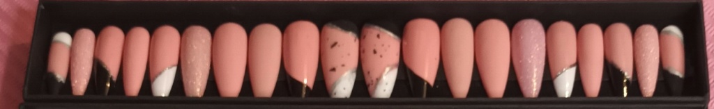 Pink Asymetrique
