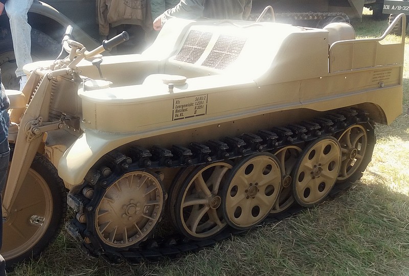 Sd.Kfz. 2 Kleines Kettenkraftrad HK 101 Ket5_210