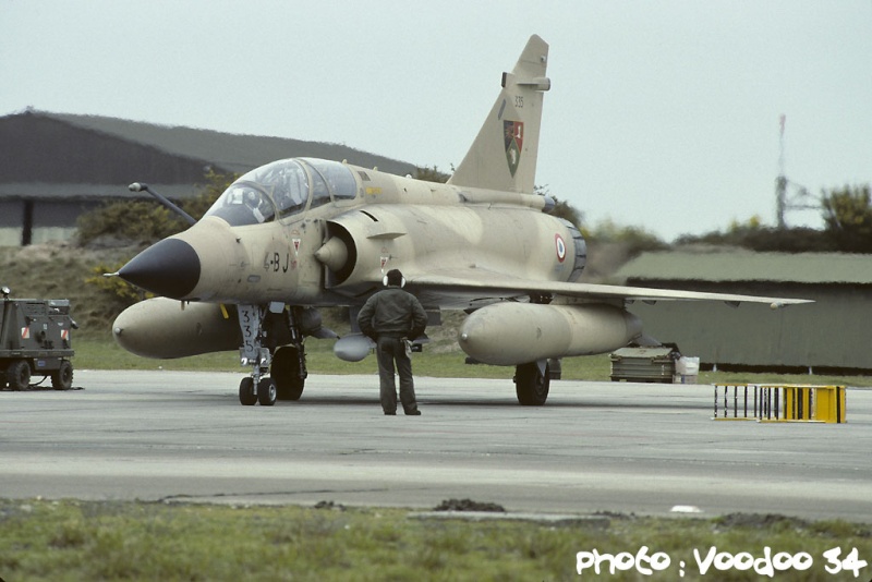 Mirage 2000C eduard! Terminé!!! - Page 2 86021z10