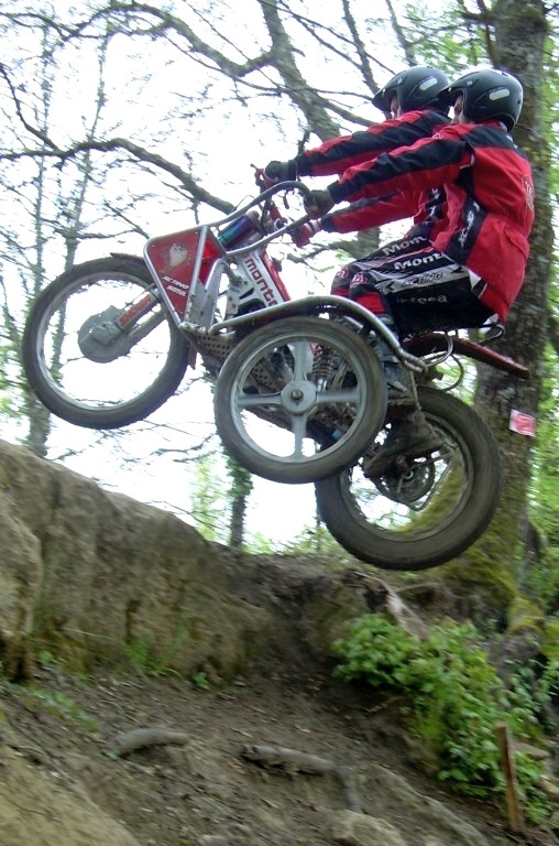 CALENDRIER 2009 SIDE CAR TRIAL Cottin10
