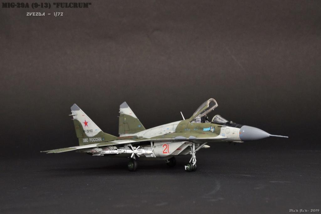 [1/72 - ZVEZDA] MiG-29A + MiG-29SMT Fulcrum Image220