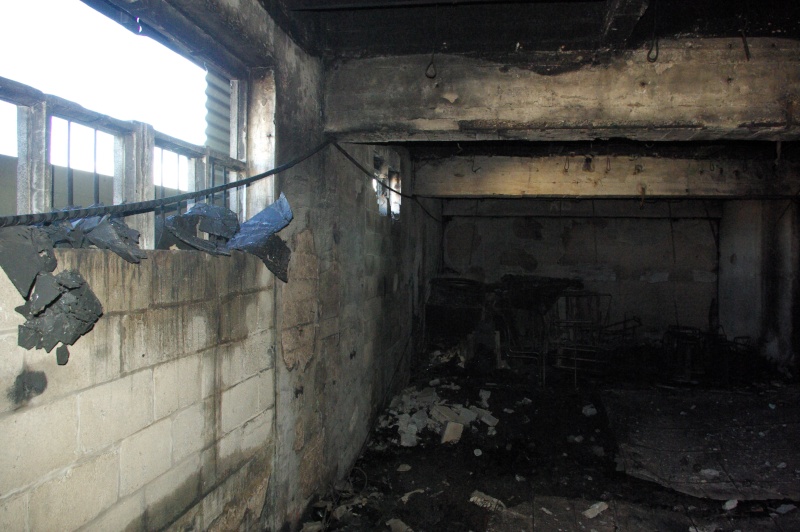 Incendie meubles Belot à Soignies Imgp9538