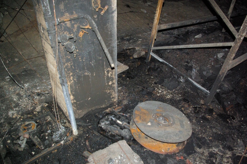 Incendie meubles Belot à Soignies Imgp9540