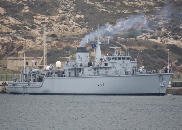 warship - M921 Lobelia Img_3310