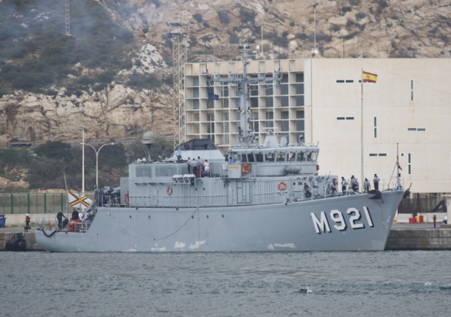 warship - M921 Lobelia Img_3312