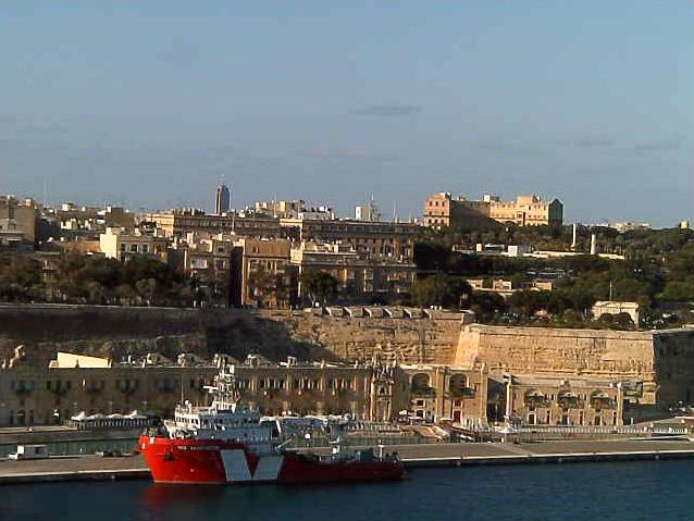 Photos en live des ports dans le monde (webcam) - Page 4 Malta_18