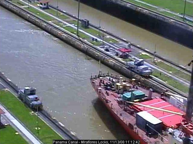 Photos en live des ports dans le monde (webcam) - Page 3 Panama25