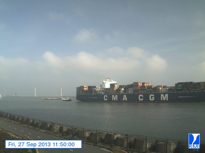 Photos en direct du port de Zeebrugge (webcam) - Page 60 Zeebr103