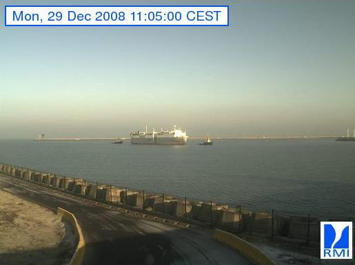 Photos en direct du port de Zeebrugge (webcam) - Page 5 Zeebru81