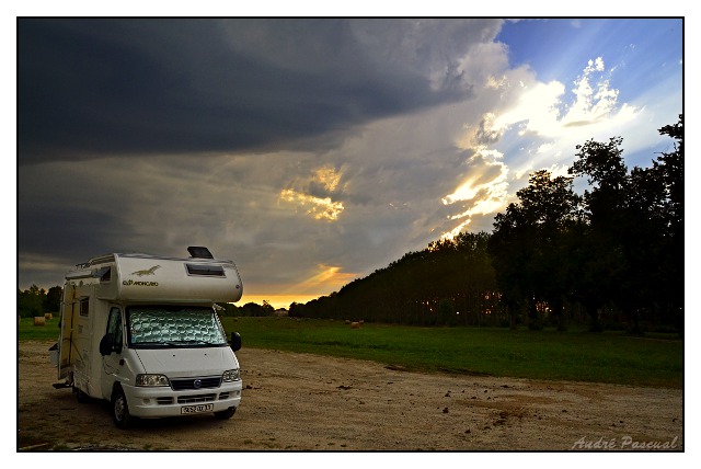 L'estuaire de la  Gironde, côté  Médoc (suite, Août 2013) Orage_10