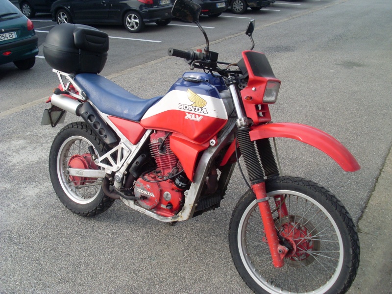 ( vendue ) honda xlv750r 1984 type rd01 Sl372310