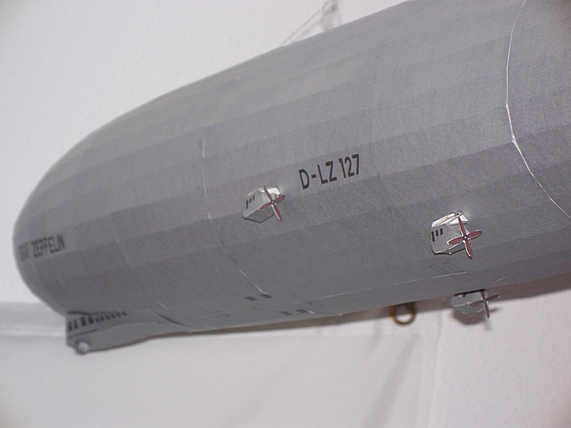 Luftschiff "Graf Zeppelin" von Schreiber 1:200 Graf_z11