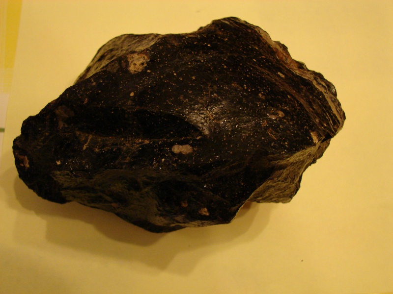 Obsidienne ??? Dsc04620