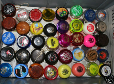[CONCLUSA NON PARTEC.] ebay  300283287105 Lot of over 170 Yoyo s Some old, some new, Duncan etc scad.  Jan-03-09 17:01:50 PST A9c2_110