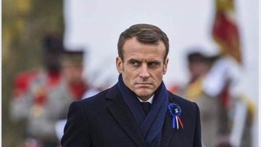  Emmanuel Macron serait accusé de détournement... Macron13