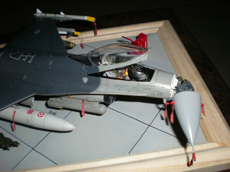 F16C Fighting Falcon  [italeri] 1/48 - Page 2 Dscn2331