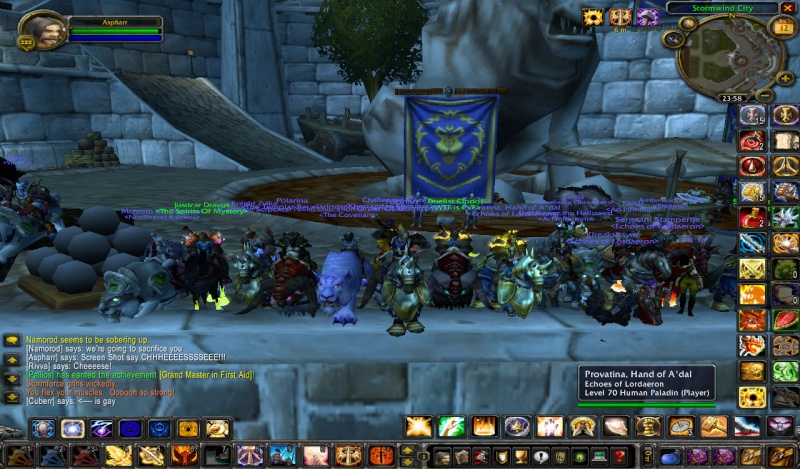 Allience gathered for WAR in Northrend Wowscr16