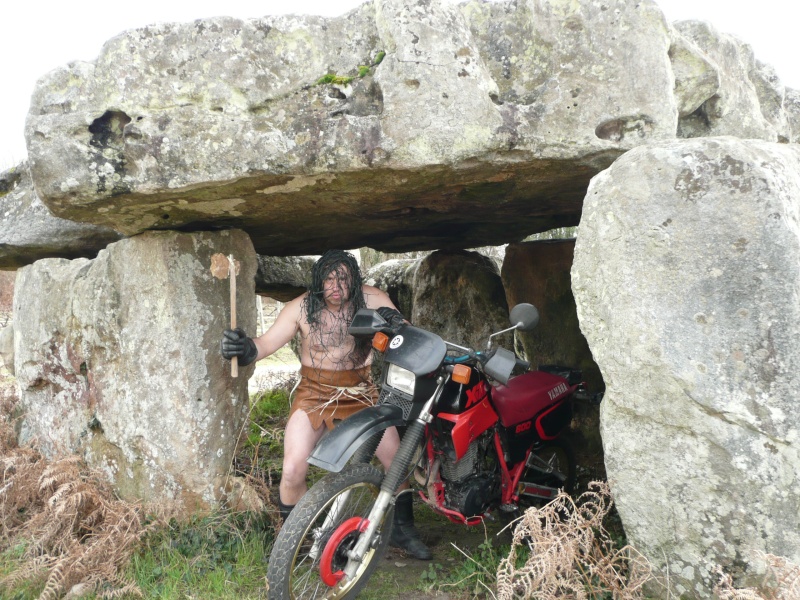  Le concours de Février 2011: Votre moto et son abri. - Page 8 02510