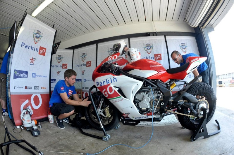 SBK et SSP 2013 - résultats et news - Page 5 6721_110
