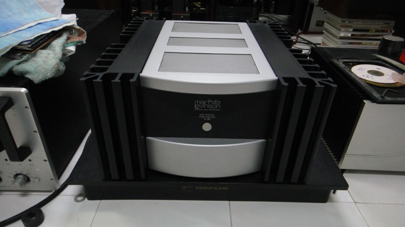 Mark levinson No 334 power amplifier (Used)SOLD Dsc03111