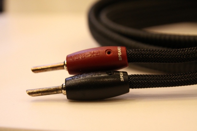 AudioQuest Meteor Speaker Cable - 8 ft (Used) Img_7815