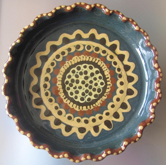 Jean Hampton, Hampton pottery, Penn, (Wolverhampton) 02110