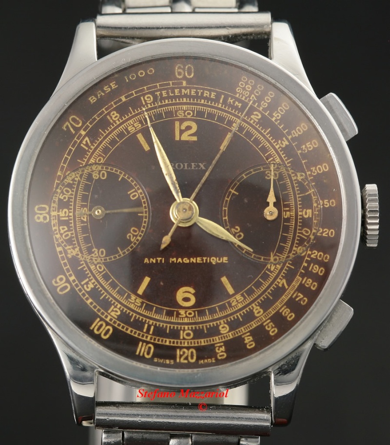 PIECE EXCEPTIONNELLE : TRES RARE Rolex chronograph 2 compteurs, anses articulées, référence 2705, numéro 38325,  acier des années 30; toute signée. 2508-110