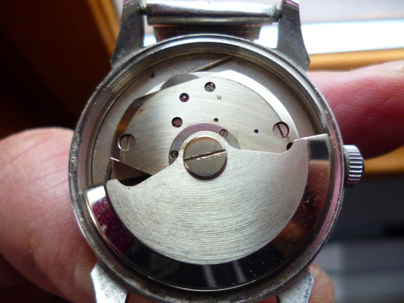 Présentation d'une rare Difor automatic de ce style, que j'ai offert à l'un de mes 2 fils, il y a déja quelques années! Admin_36