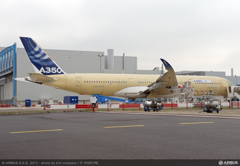 AIRBUS  A350 Pp_37210
