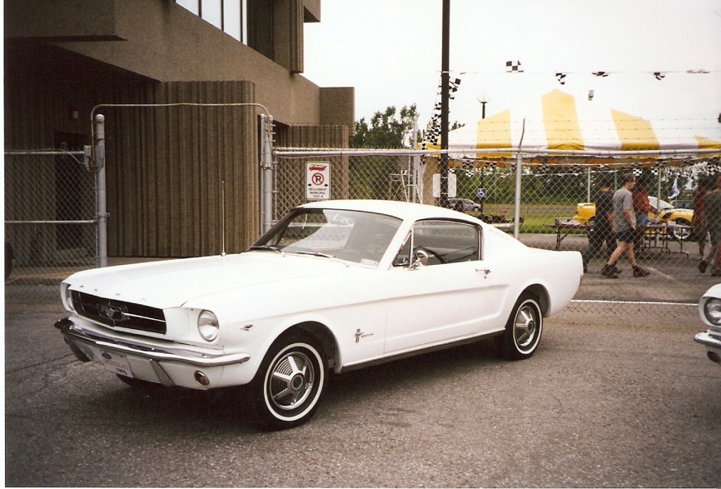 Montréal Mustang dans le temps! 1981 à aujourd'hui (Histoire en photos) - Page 9 1998-106