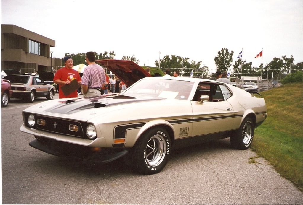 Montréal Mustang dans le temps! 1981 à aujourd'hui (Histoire en photos) - Page 9 1998-117