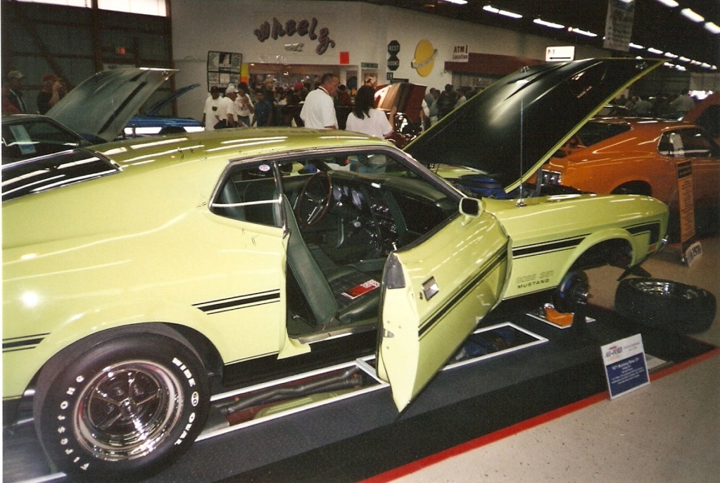 Montréal Mustang dans le temps! 1981 à aujourd'hui (Histoire en photos) - Page 13 2005-072