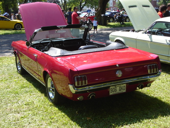 Montréal Mustang dans le temps! 1981 à aujourd'hui (Histoire en photos) - Page 15 2006-104