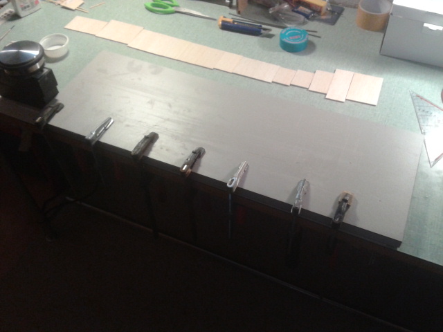 !!! Construction d'un Pilatus P3 2.50m tout bois !!! 2013-013